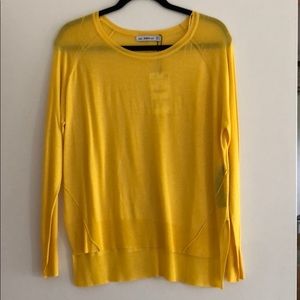 Zara yellow lightweight knit top size large